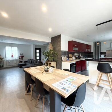 Maison 6 pièces 225000 €