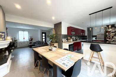 Maison 6 pièces 220000 €