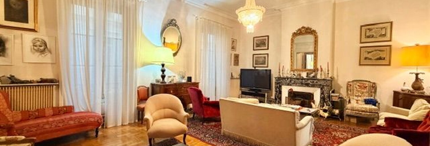 Appartement 7 Pièces 195 m² à vendre à Nîmes (30000)