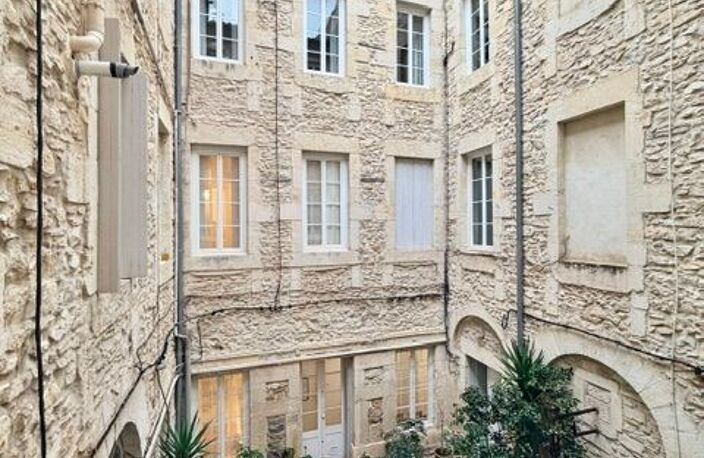 NÎMES ARÈNES – PRESTIGIEUX APPARTEMENT HAUSSMANNIEN DE 195 M² – POTENTIEL & GARAGES — photo 4