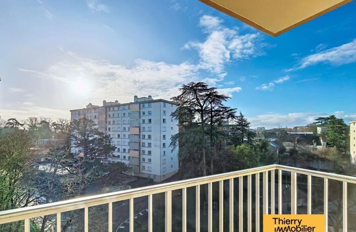 Vaste T5 de 117 m² avec balcon, parking et cave  - Rénovation énergétique BBC votée et entièrement prise en charge par le vendeur — photo 5