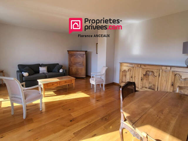 Appartement standing 4 chambres, terrasse dans résidence sécurisée — photo du bien