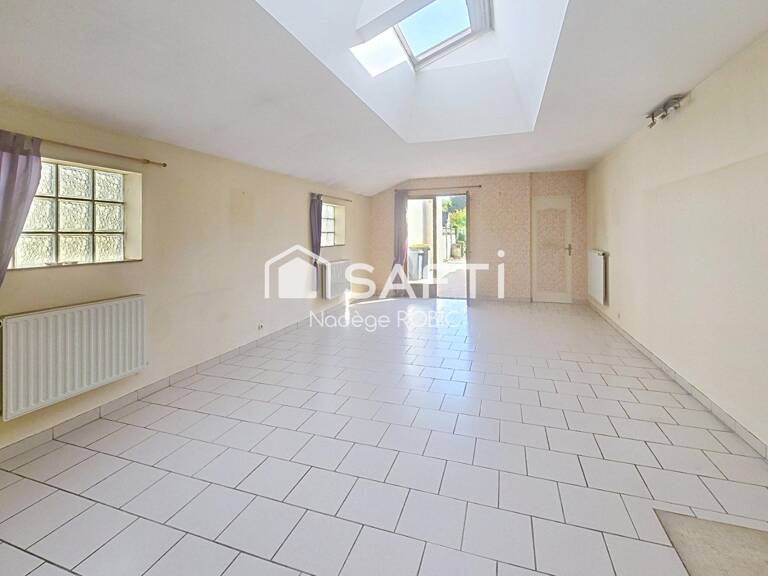 Maison, 111 m², Seiches sur Le Loir — photo 1
