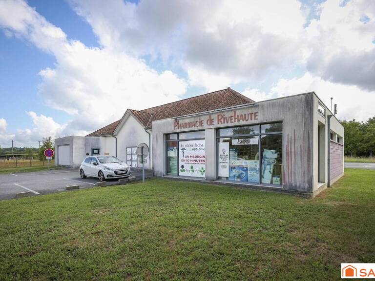 MURS COMMERCIAUX 340M2 - ENSEMBLE PROFESSIONNEL- GROS POTENTIEL — photo 1