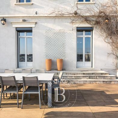 Maison 7 pièces 1395000 €