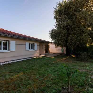 Maison 4 pièces 380000 €
