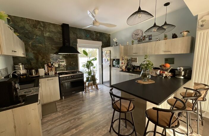 Villa — photo 4