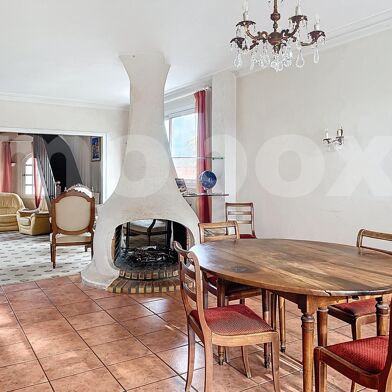 Maison 7 pièces 379990 €