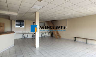 Commerce 5 Pièces 120 m² à louer à Savigneux (42600)