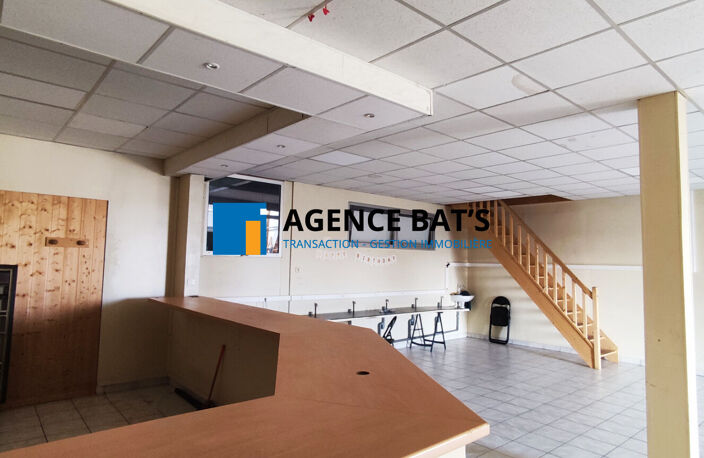 A louer Local commercial — photo 2