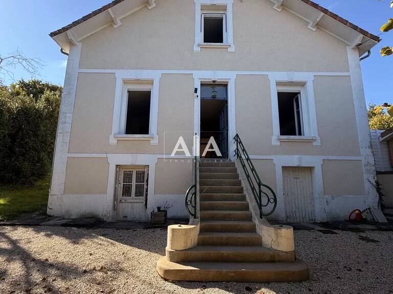 Maison charentaise de caractère avec dépendance indépendante – Q — photo 1