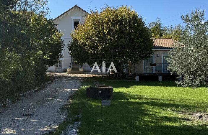 Maison charentaise de caractère avec dépendance indépendante – Q — photo 3