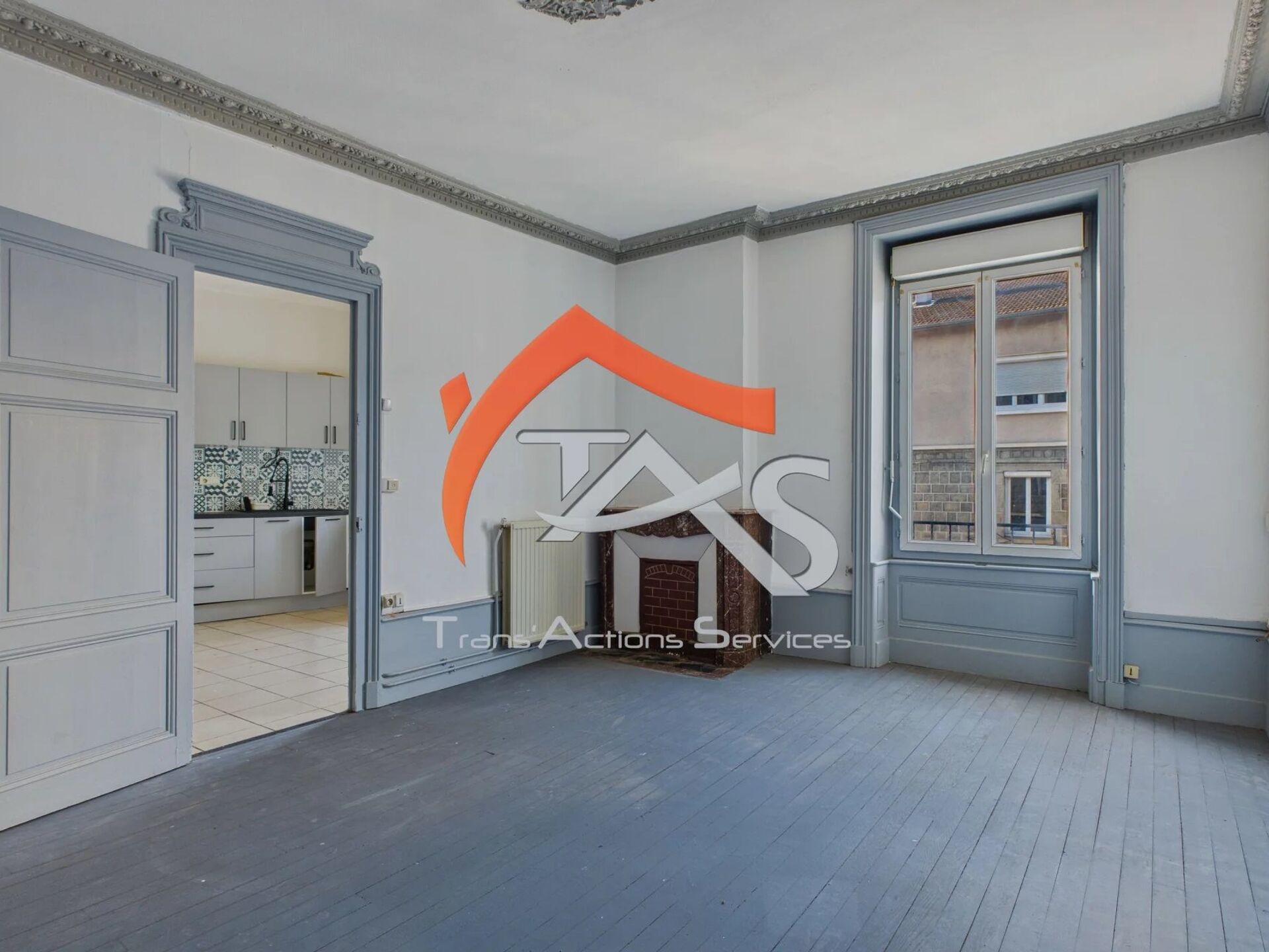 Appartement 6 pièces 128 m² · à La Grand-Croix · 128 m² · 99 000 €