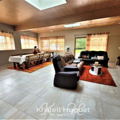 Maison 7 pièces 324000 €