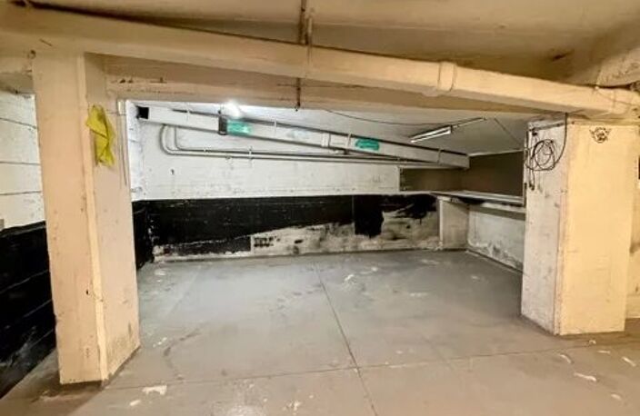Parking / box Nice saint roch — photo 5