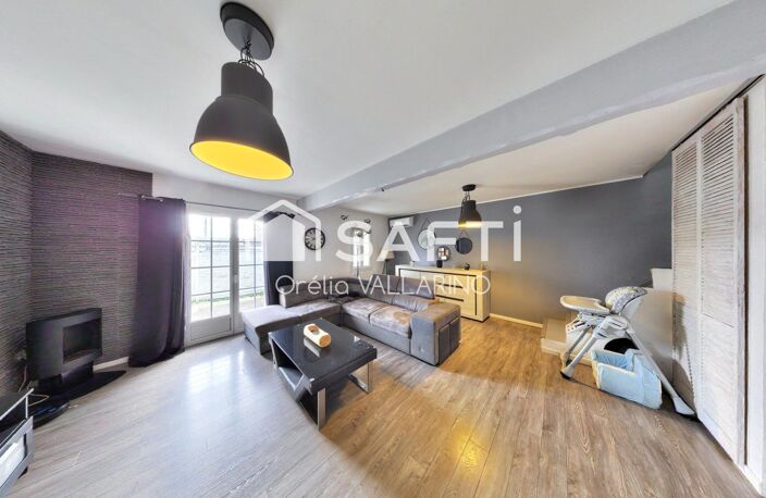 Maison familiale avec piscine et espaces extérieurs — photo 4