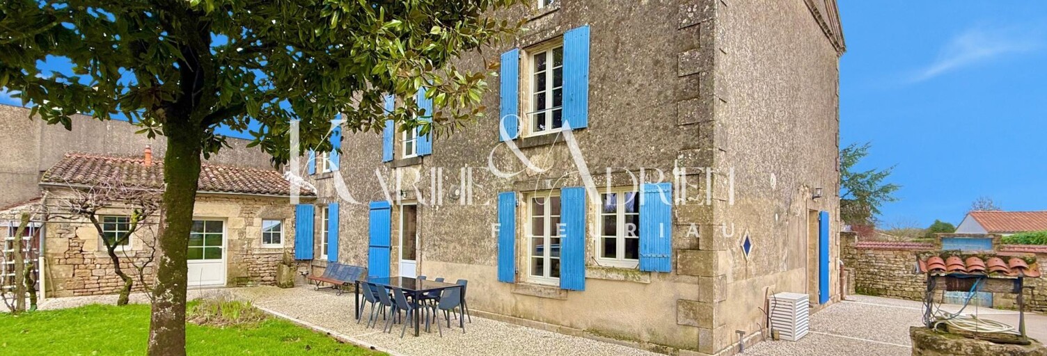 Maison 8 Pièces 226 m² à vendre à Saint-Hilaire-des-Loges (85240)