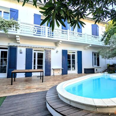 Maison 8 pièces 469000 €