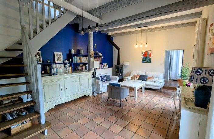 Une propriété rare avec deux maisons indépendantes — photo 4