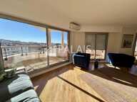 Port de Nice – Duplex d’exception au dernier étage avec terrasses et vue mer — photo 3