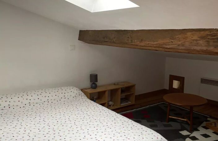 Appartement dernier étage Place centrale beffroi — photo 3