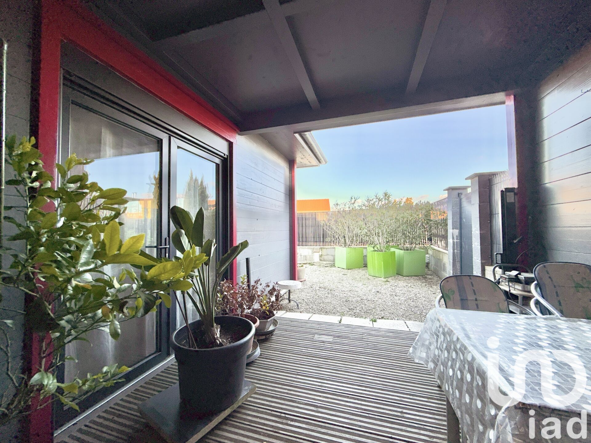 Romans-Sur-Isere - 97m² - 5p. - 2ch.