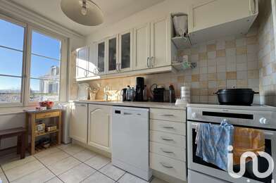 Appartement 4 pièces 153000 €