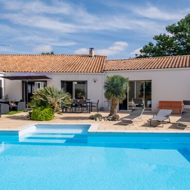 Maison 7 pièces 750000 €