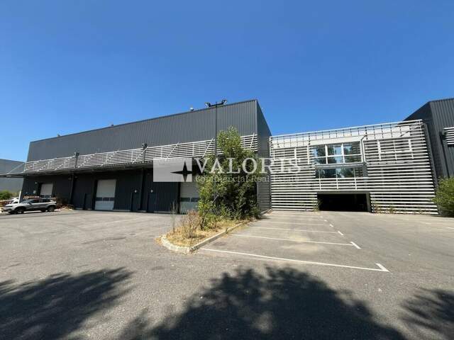 LOCAL D'ACTIVITE - ATELIER à LOUER — photo du bien