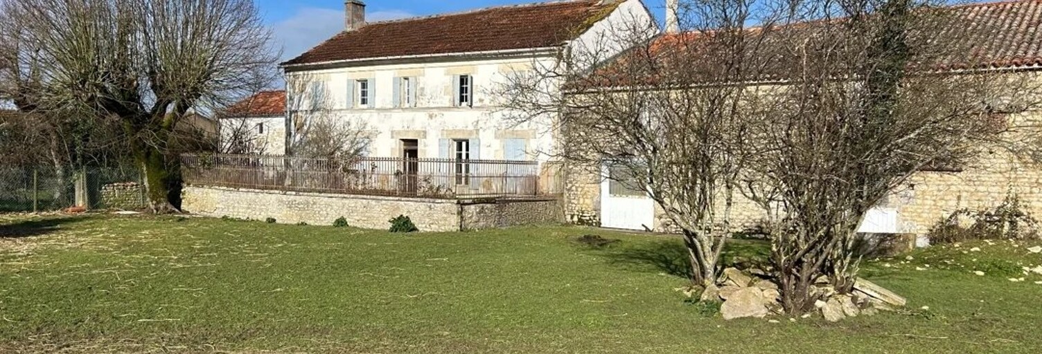 Maison 9 Pièces 205 m² à vendre à Saint-Crépin (17380)