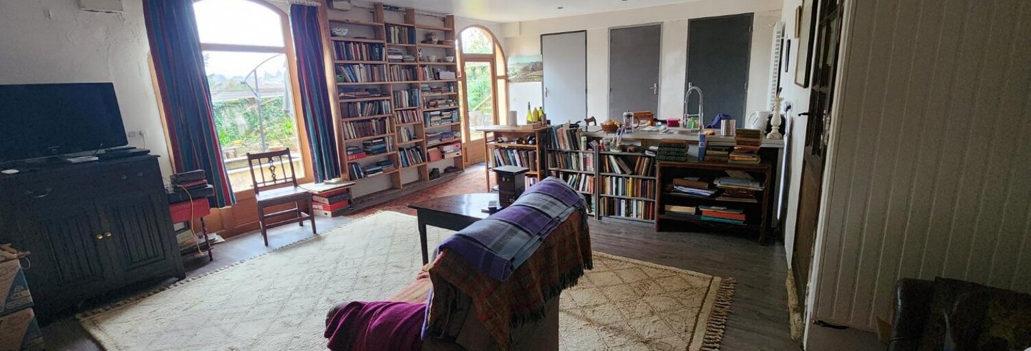 Maison 12 Pièces 200 m² à vendre à Confolens (16500)