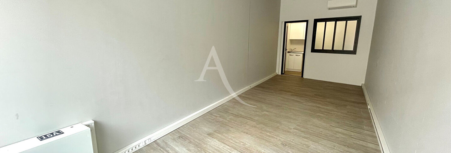 Commerce  32 m² à louer à L'Isle-Jourdain (32600)