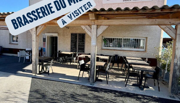 Local commercial 8 pièces  à vendre Cuers 83390