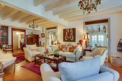 Maison 7 pièces 749000 €