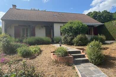 Maison 6 pièces 240700 €