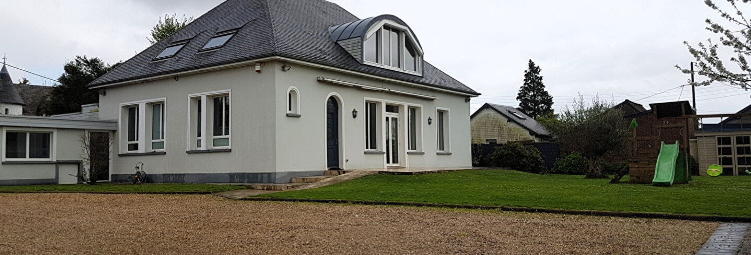 Maison 8 Pièces 224 m² à louer à Mont-Saint-Aignan (76130)