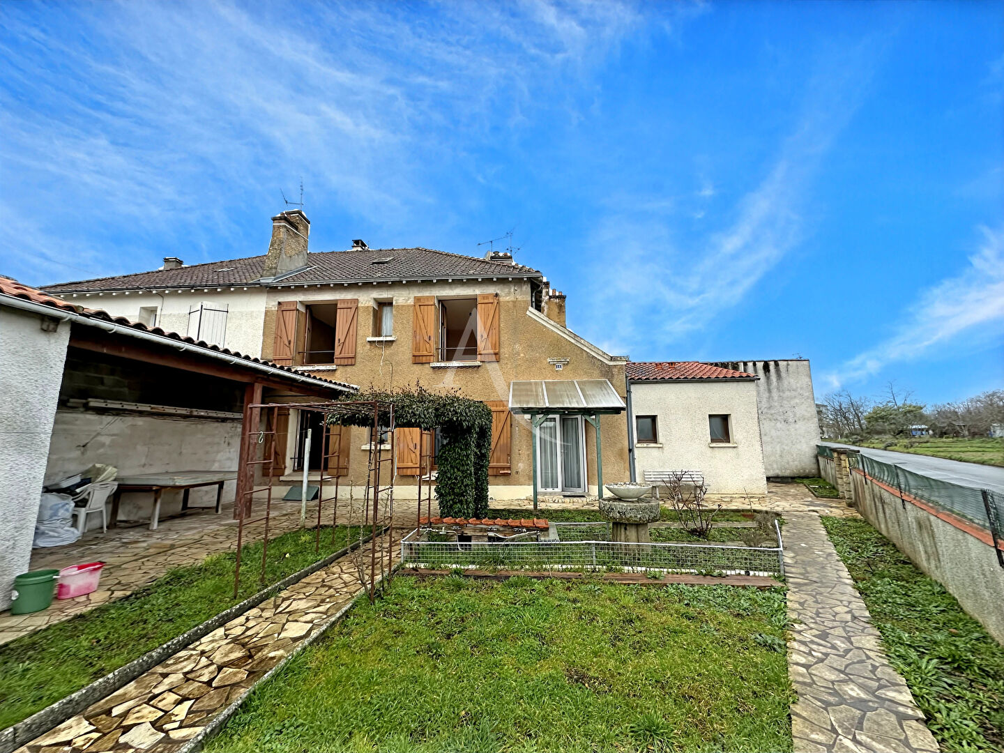 Villa / Maison  T4 à vendre Rochefort 17300