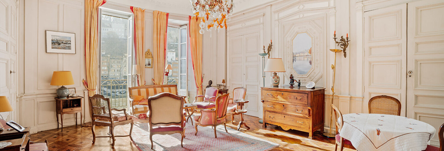 Appartement 5 Pièces 202 m² à vendre à Lyon 1 (69001)
