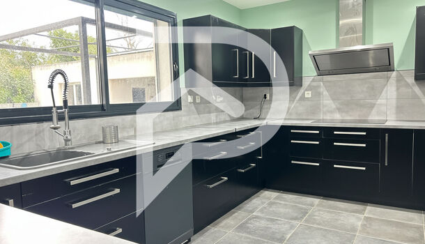 Villa / Maison 6 pièces  à vendre Aigues-Mortes 30220