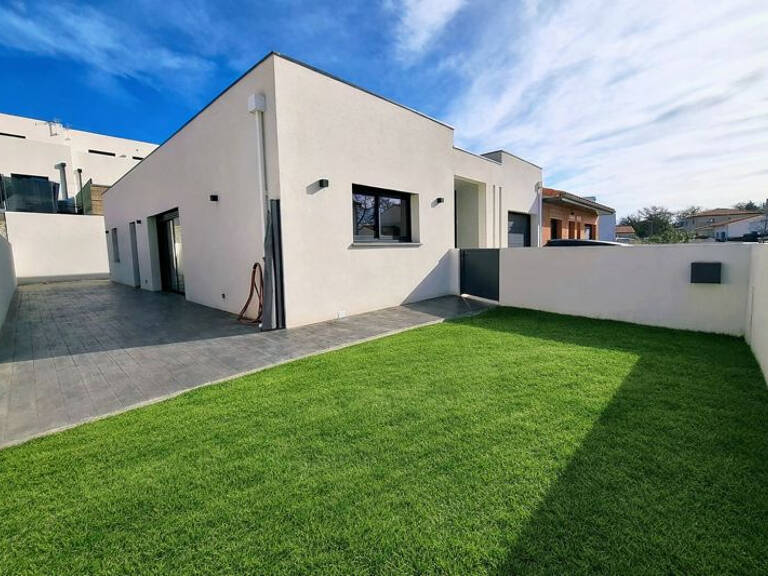 Perpignan, Villa plain pied 3 faces de Type 4 avec garage et jardin — photo 1