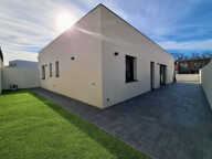 Perpignan, Villa plain pied 3 faces de Type 4 avec garage et jardin — photo 2