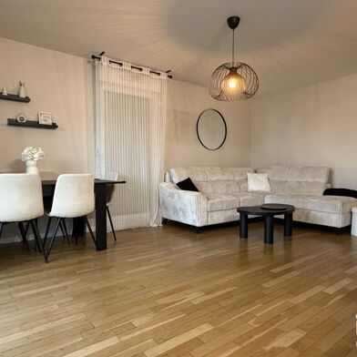 Appartement 4 pièces 235000 €