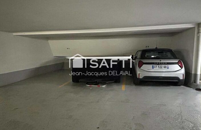 Parking sécurisé 15 m² — photo 3