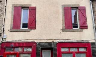 Immeuble  282 m² à vendre à Bourganeuf (23400)