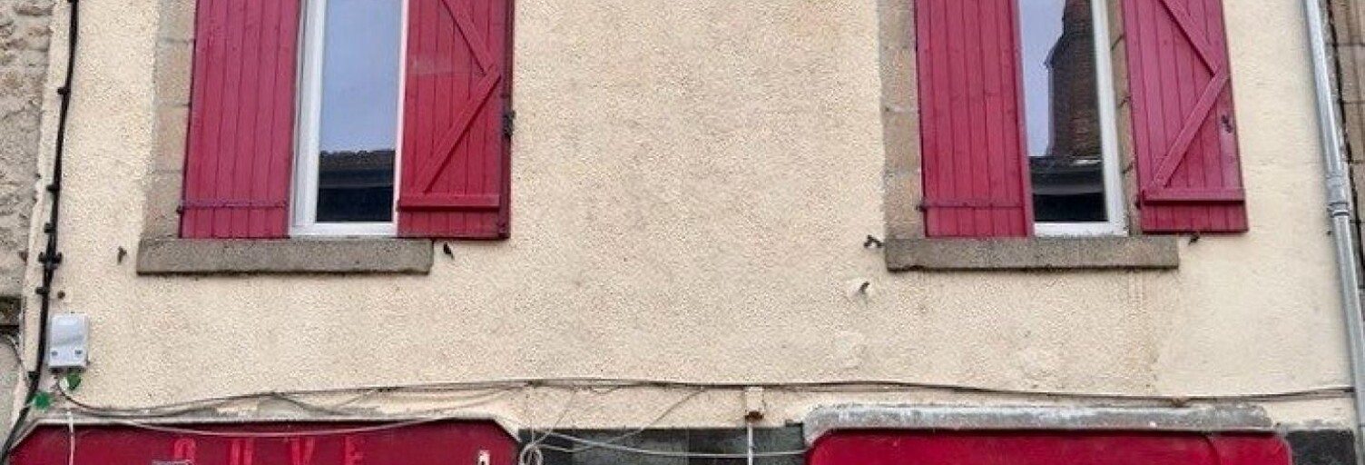 Immeuble  282 m² à vendre à Bourganeuf (23400)