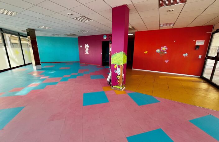 Local commercial / Bureaux  145 m²  Bastia, Forum du Fango — photo 3