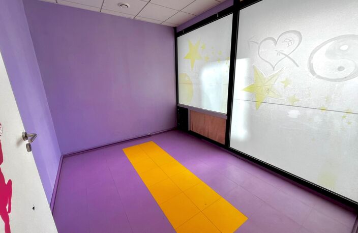Local commercial / Bureaux  145 m²  Bastia, Forum du Fango — photo 4