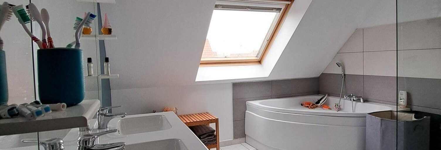 Maison 6 Pièces 142 m² à louer à Hondschoote (59122)