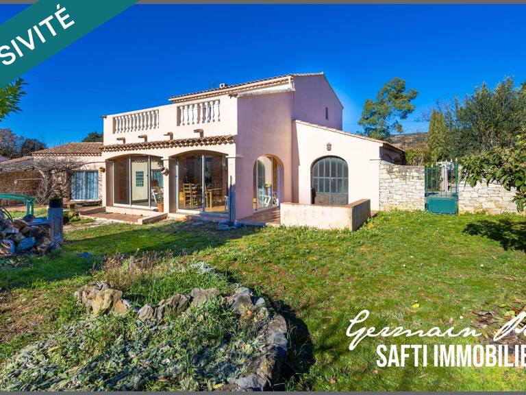 Villa construction traditionnelle d'une surface de 160 m2 - très grande suite parentale de plain-pied - terrasse couverte et fermée de type véranda de 29 m2 non comprise dans la surface habitable - piscine - garage indépendant - terrain de 1500 m2 — photo 1