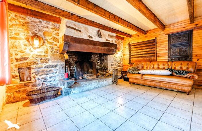 Maison en pierre de 6 pièces principales — photo 4